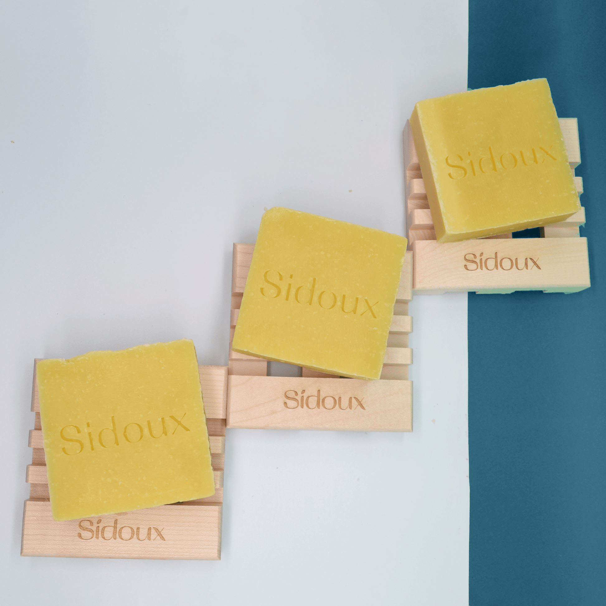 Porte-savon artisanal en bois - Sidoux : Cosmétiques solides naturels, éco-responsables & éthiques
